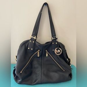 Used Women’s Michael Kors Handbag